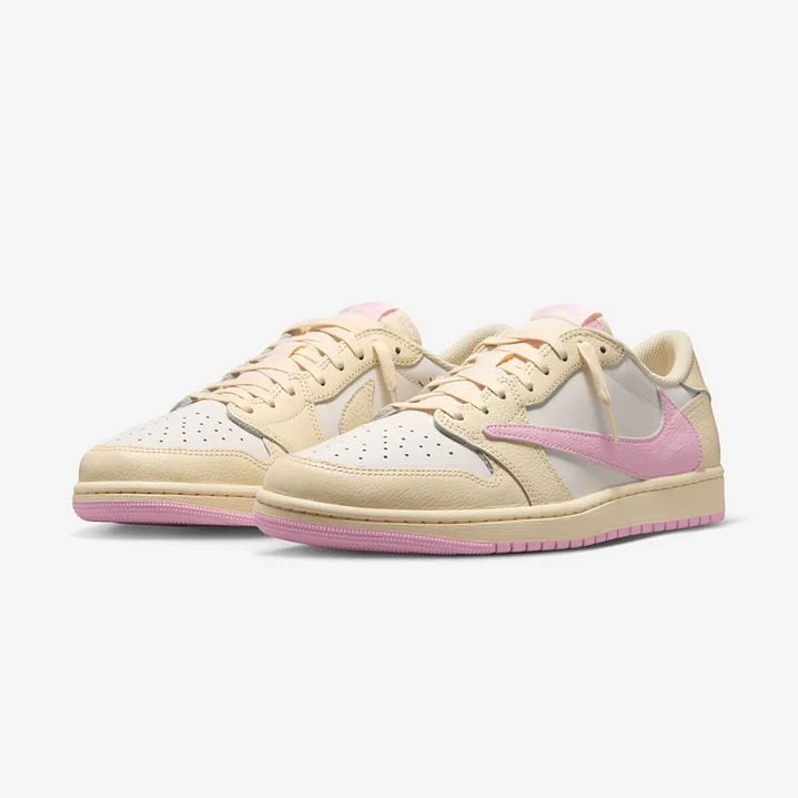 Jordan 1 Retro Low OG SP Travis Scott Shy Pink 2