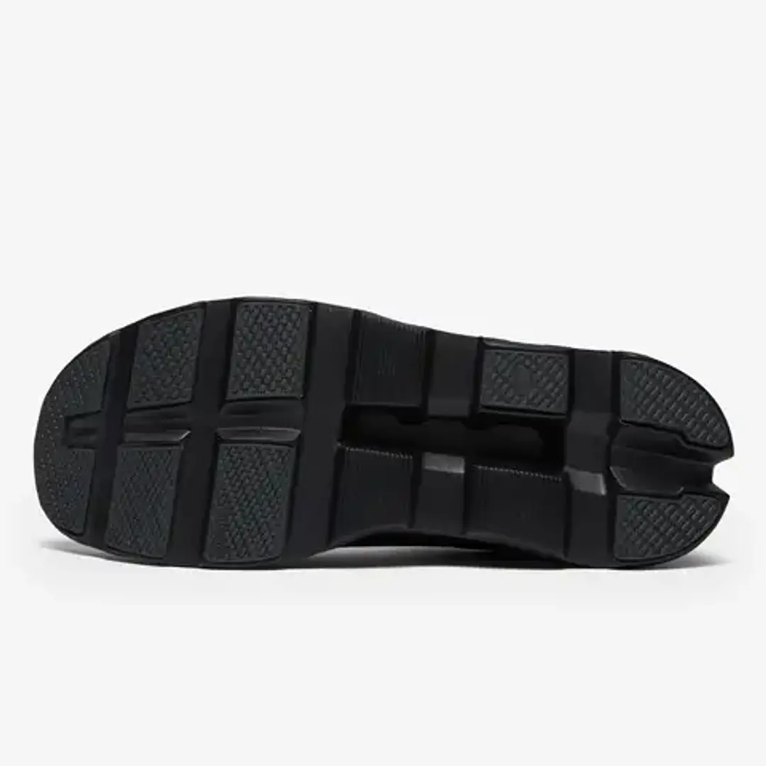 On Cloudmonster Black 5