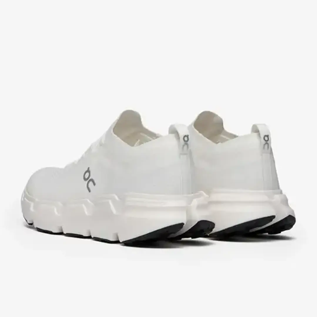 On Cloudsoma White 4