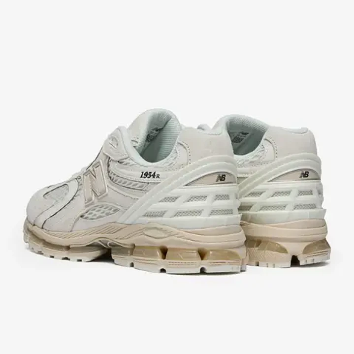 New Balance 1954R Sea Salt Linen 4