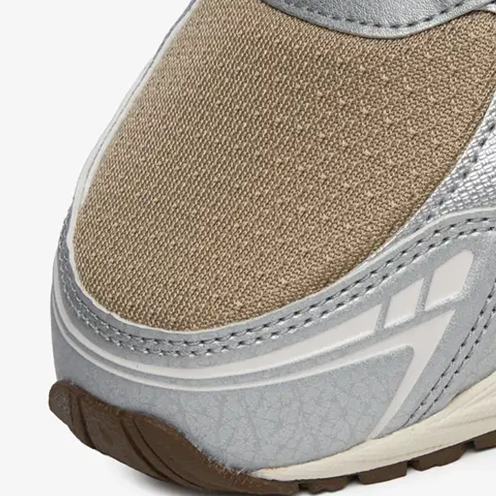 ASICS Gel-Ventx Driftwood Pure Silver 3