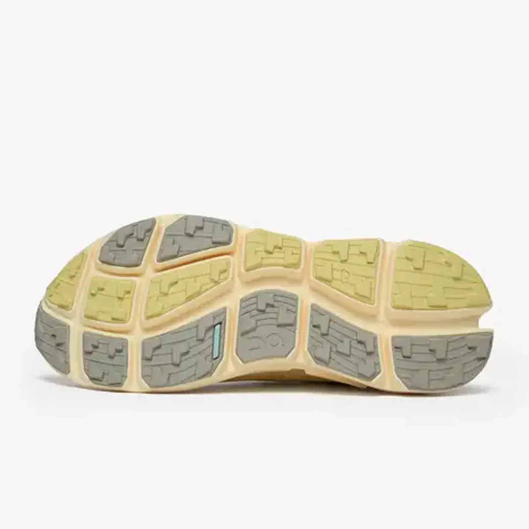On Women's Cloudsoma Acacia Lychee 5