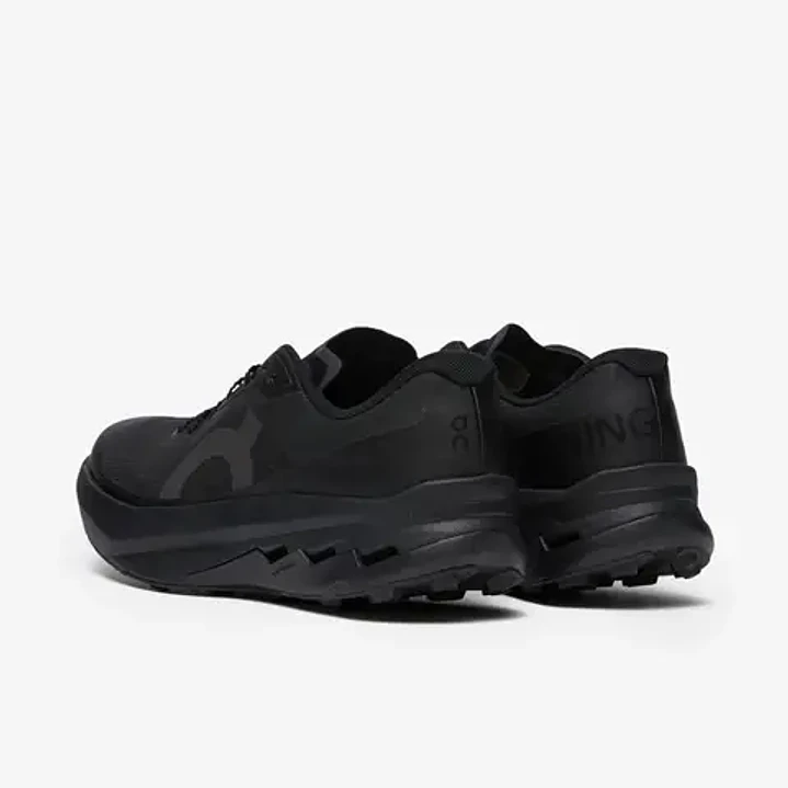 On Women's Cloudultra Peak Black 4