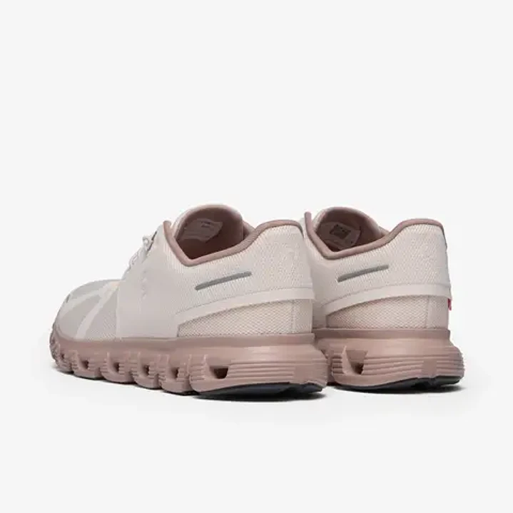 On Women's Cloud 6 Oyster Biscuit 4