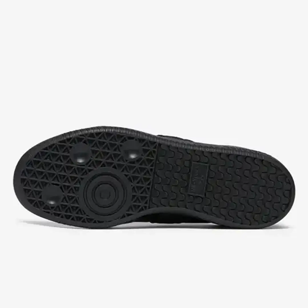 adidas BW Army Triple Black 5