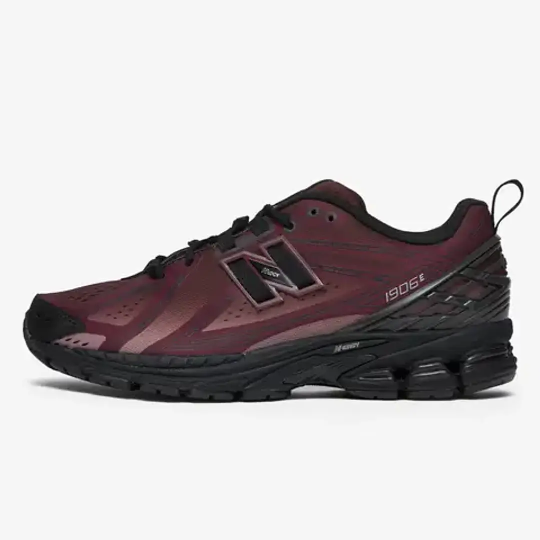 New Balance 1906E Bodeaux 1