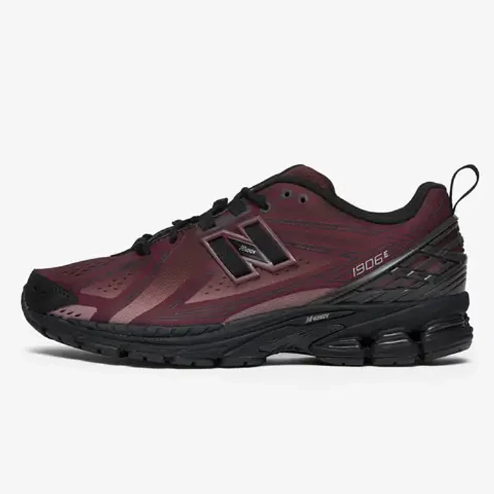 New Balance 1906E Bodeaux 1