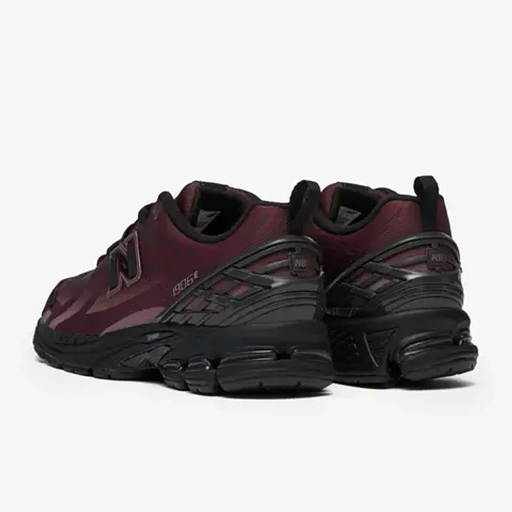 New Balance 1906E Bodeaux 4