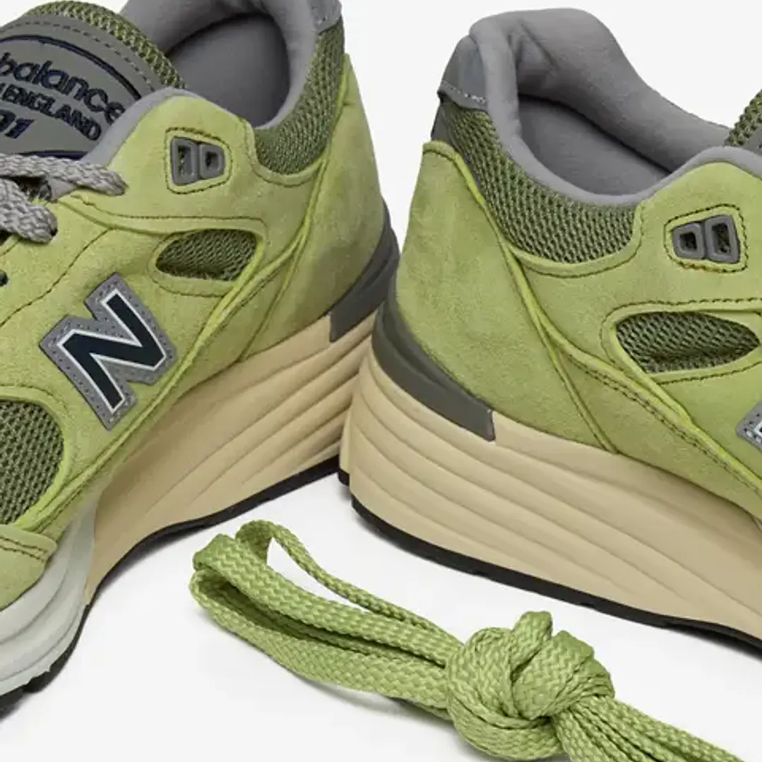 New Balance 991v2 MiUK Summer Brights Green Banana 3