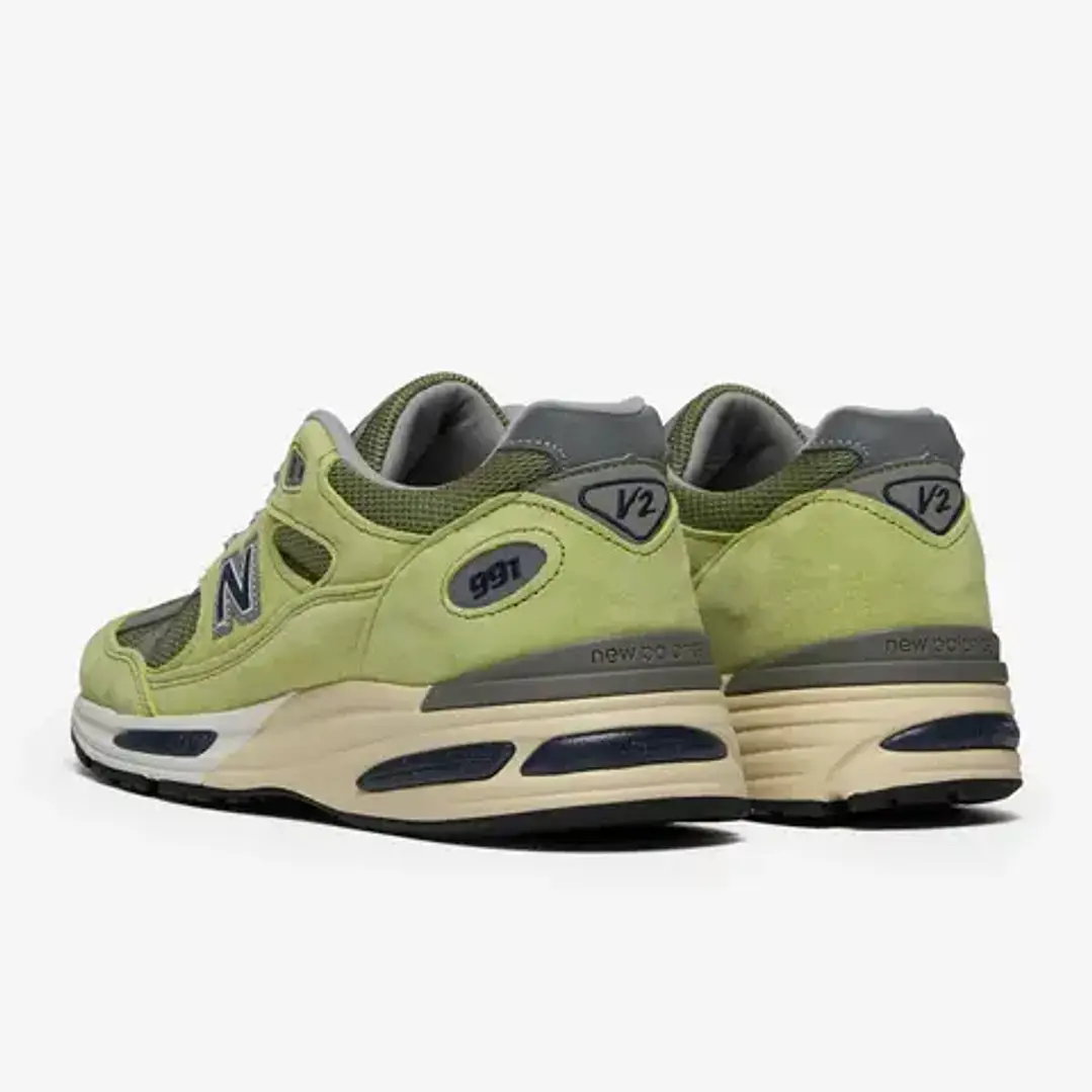 New Balance 991v2 MiUK Summer Brights Green Banana 4