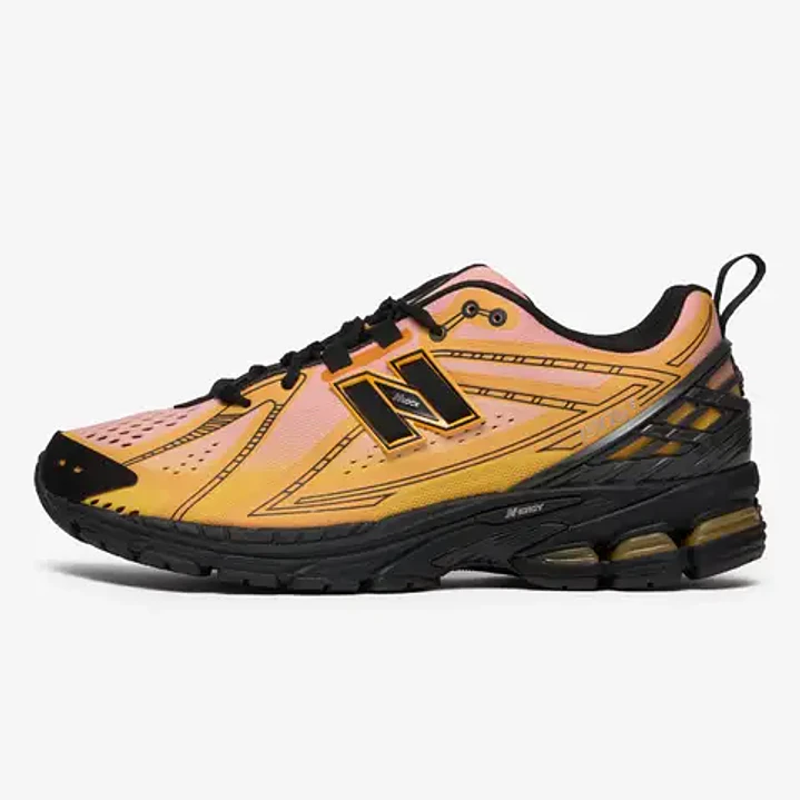 New Balance 1906E Amber Haze Black 1