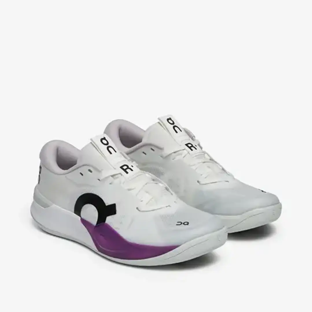 On The Roger Pro 3 White/Muscadine 2