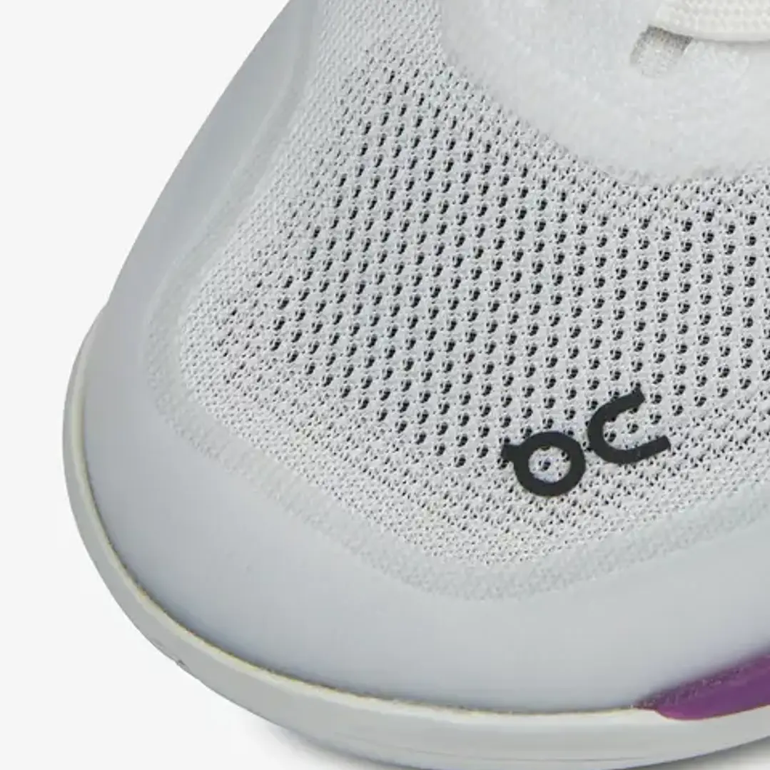 On The Roger Pro 3 White/Muscadine 3