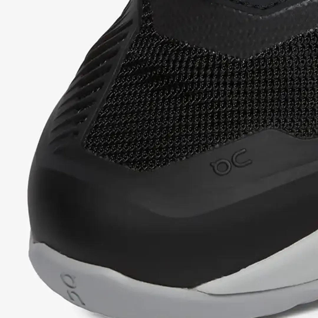 On The Roger Pro Fire Clay Black 3