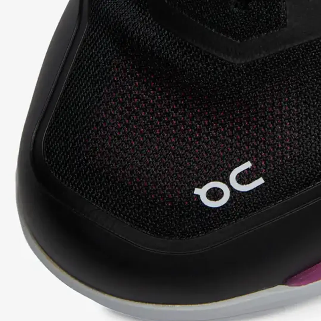 On The Roger Pro 3 Clay Black Pink 3
