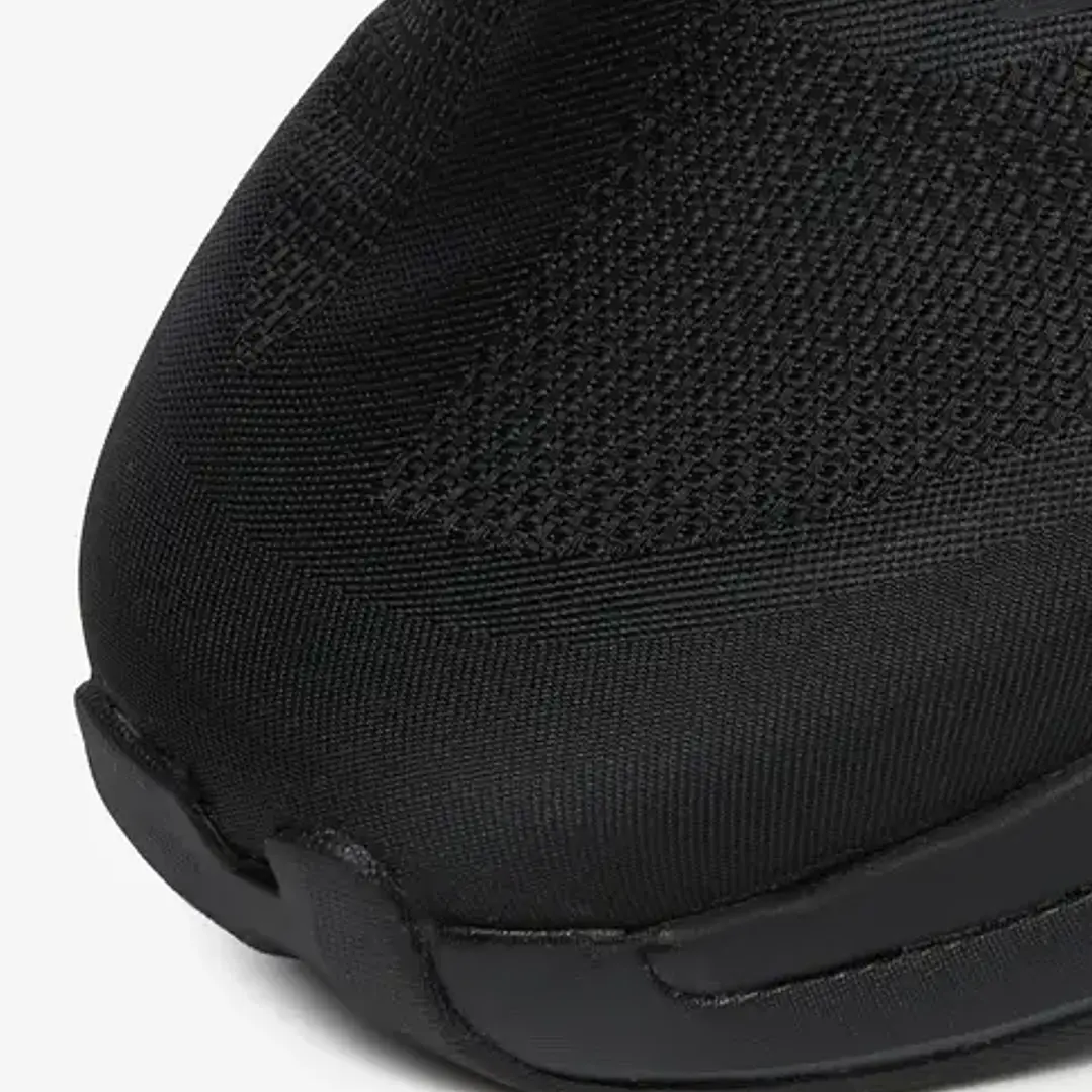 On Running Cloudzone Black Eclipse (Women's) 3
