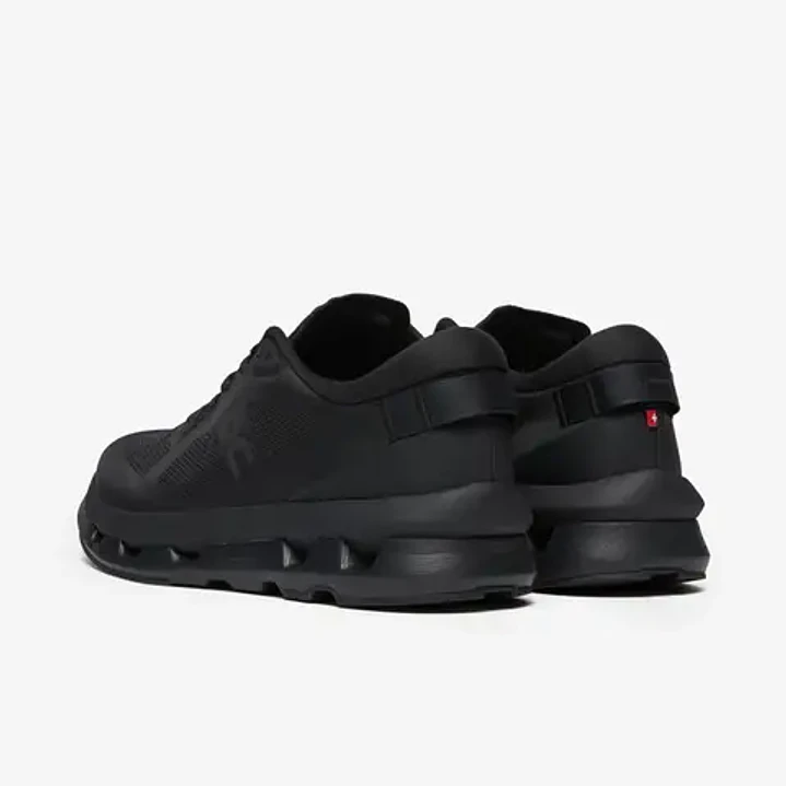 On Running Cloudzone Black Eclipse (Women's) 4