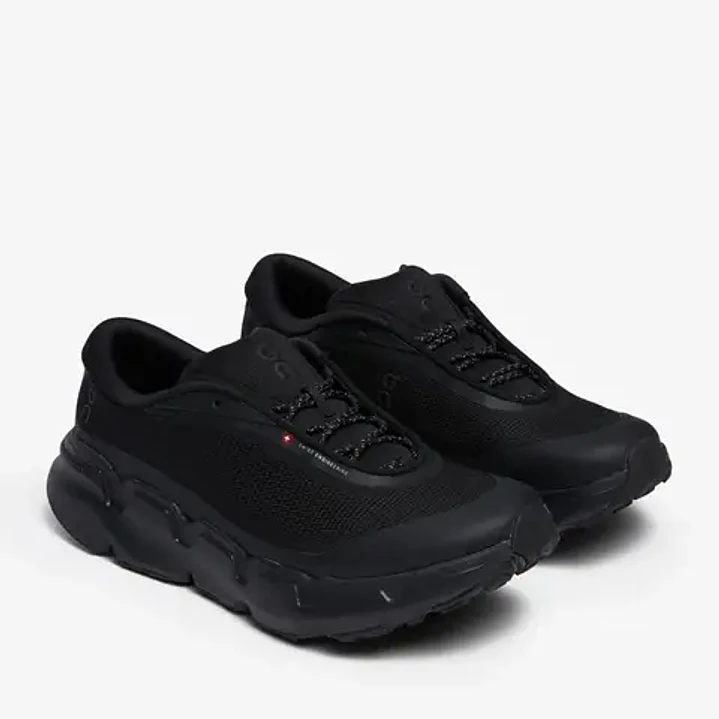 On Cloudsoma Hike Black 2