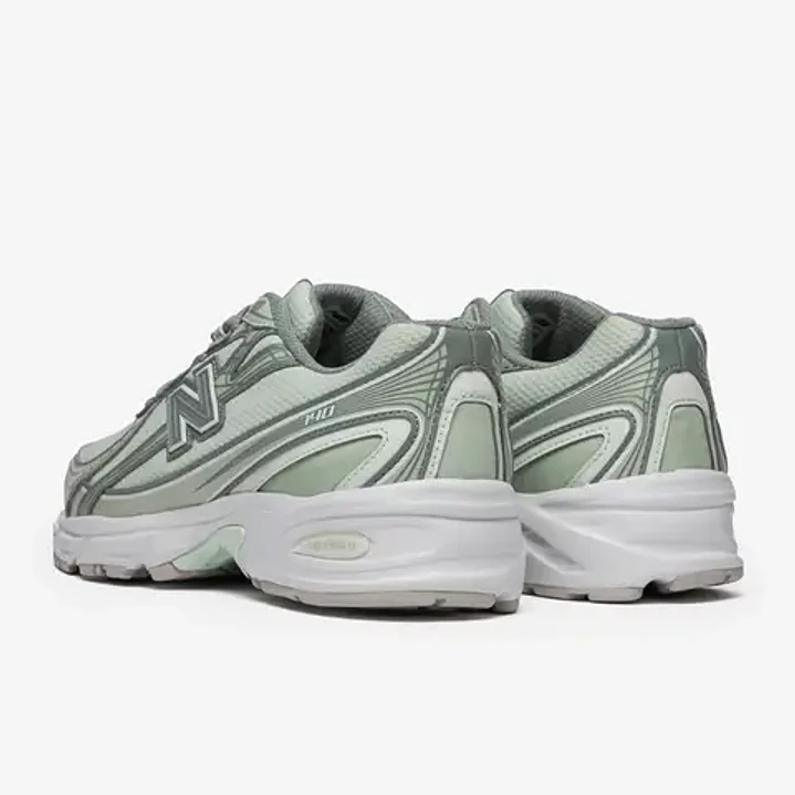 New Balance 740 Verde Pastel 4