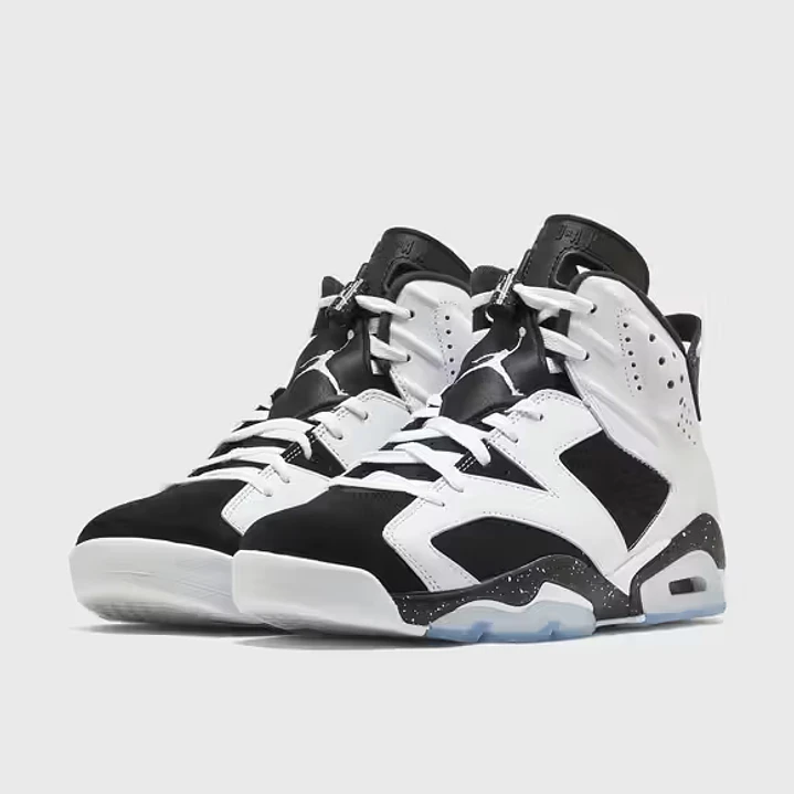Jordan 6 Retro Oreo (2026) 4