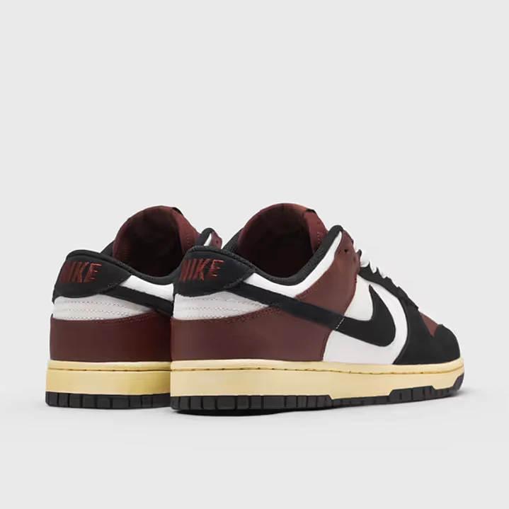 Nike DUNK LOW RETRO 2