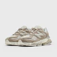 New Balance 9060 Driftwood Timberwolf - Thumbnail 4