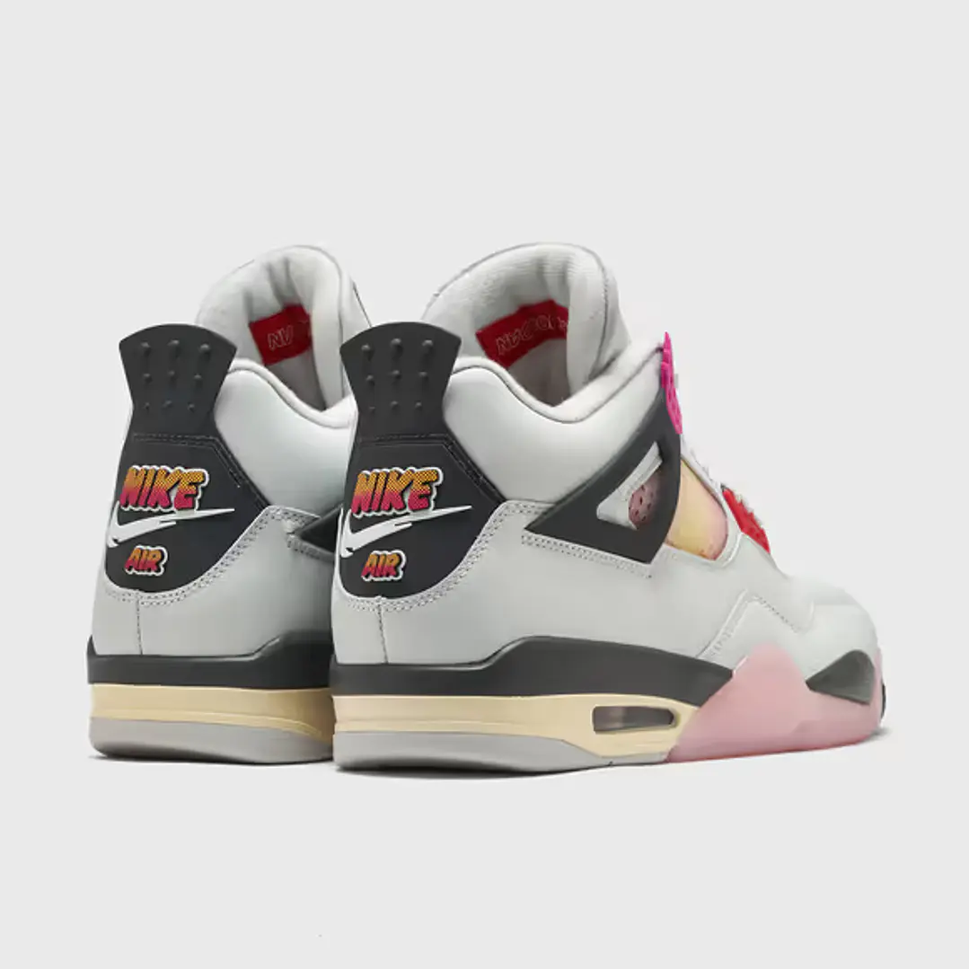 Jordan 4 RETRO COMIC 2