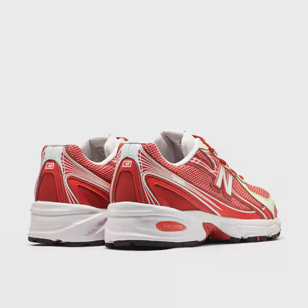 New Balance 740 2