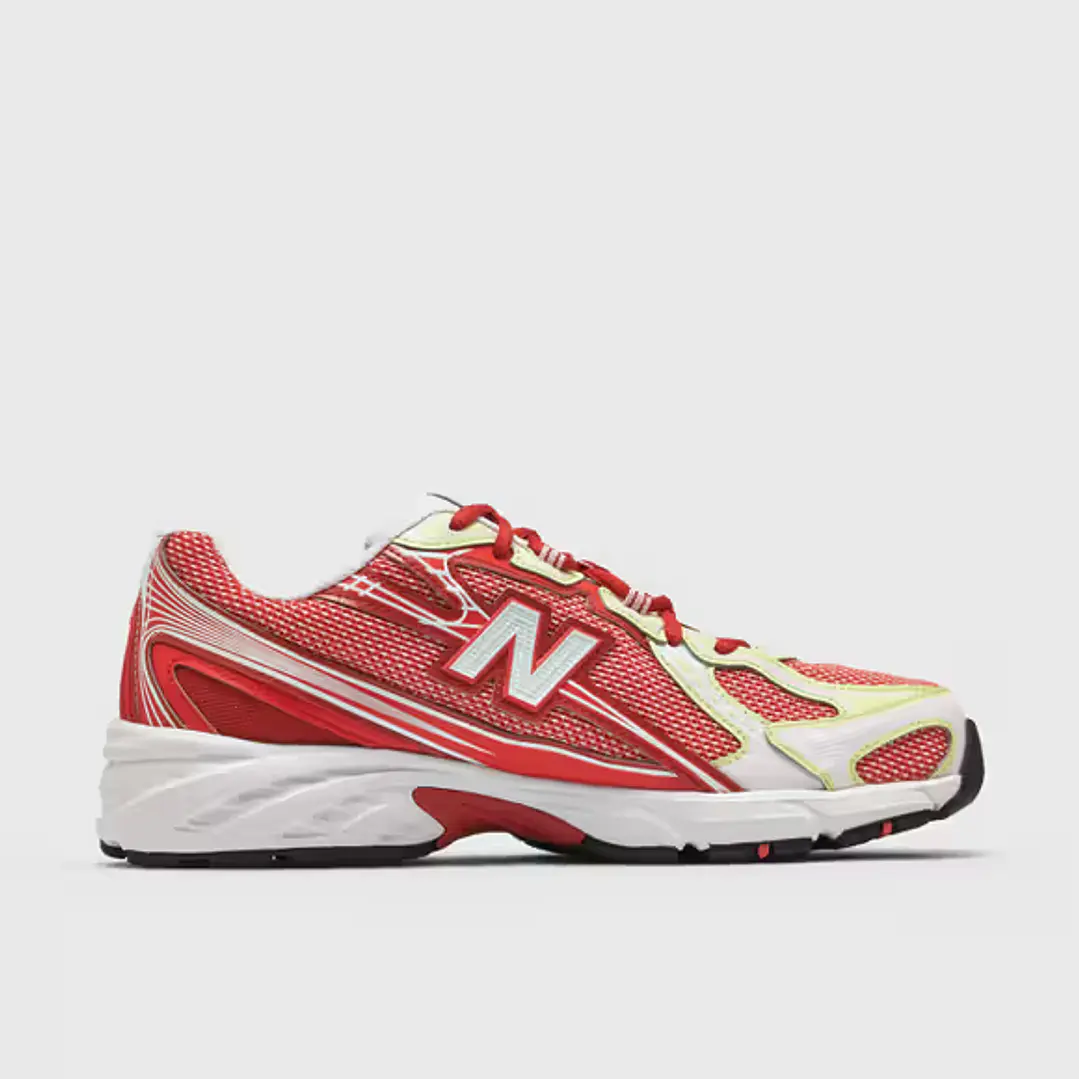 New Balance 740 3