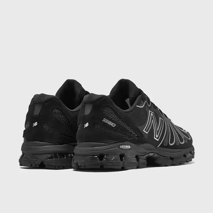 New Balance 1890 Black Silver Metallic 2