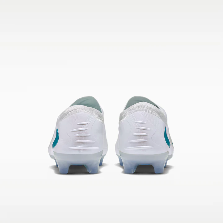 Nike Phantom 6 Low Elite FG 2