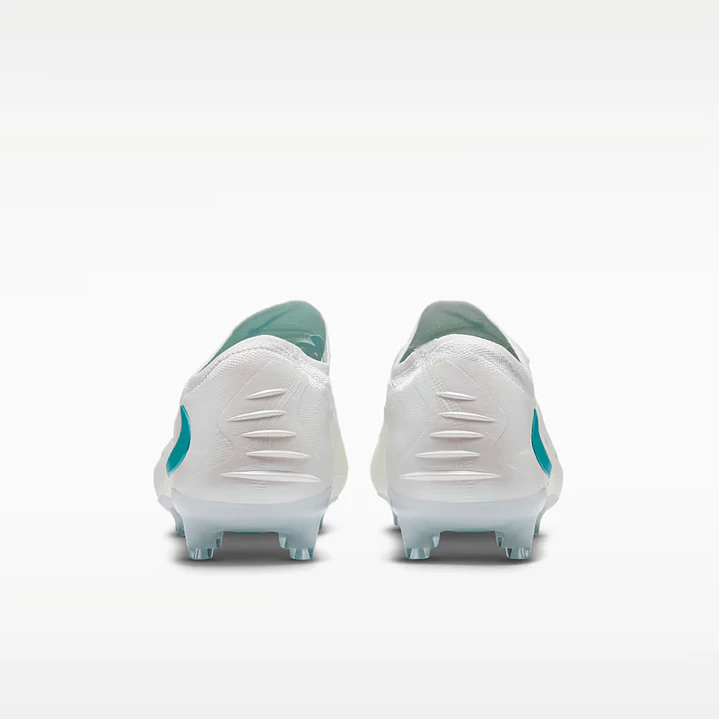 Nike Phantom 6 Low Elite AG 2