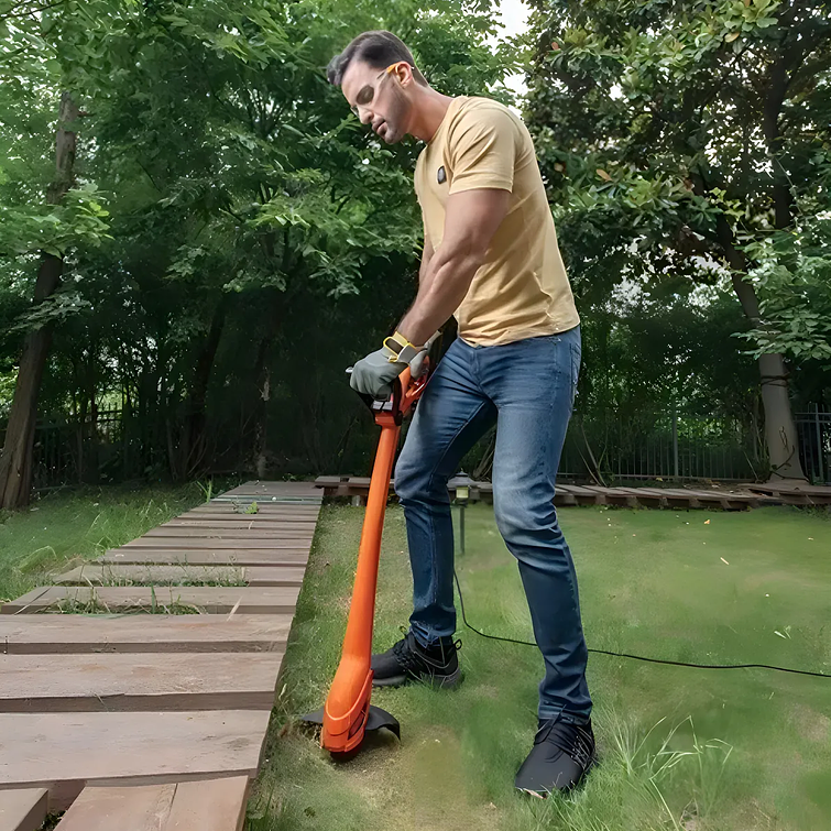 Orilladora Black&Decker 350W. 25Cm. 4