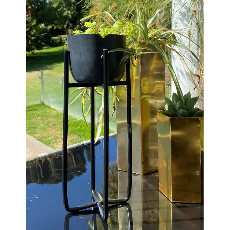 Macetero Con Pedestal S Grafito 10X30 2