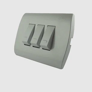 Placa Interruptor Triple 9/32 250V 16A -Blanco