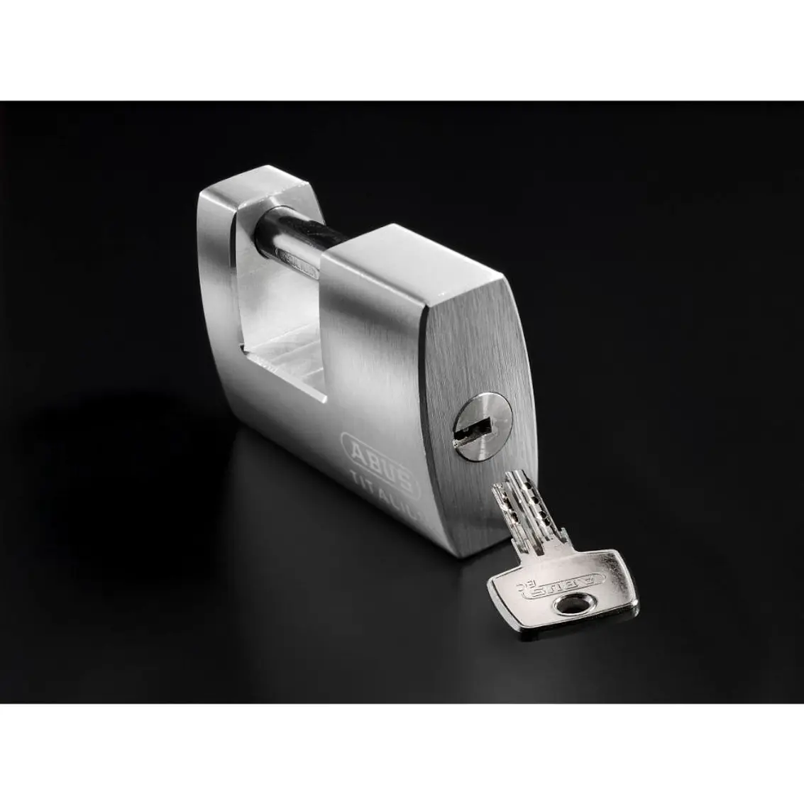 Candado 98Ti/90 Monoblock Kd Llave Punto Blisteado 2