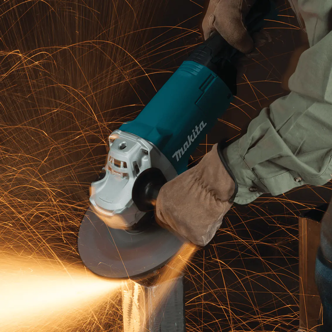 Esmeril Angular 9 2200W. Hombre Muerto (Ga9060) Makita 3