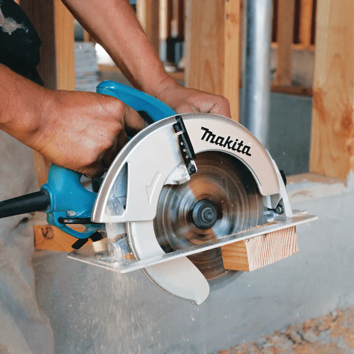 Sierra Circular 7 -1/4  Makita 5007Nk 1800W 185Mm. (5007Nk) 3