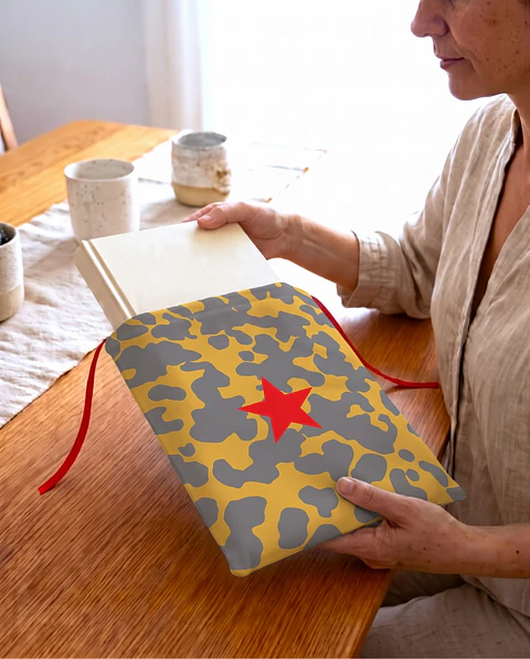 Bolsa livros e e-book | Animal print | Moo | Cinza