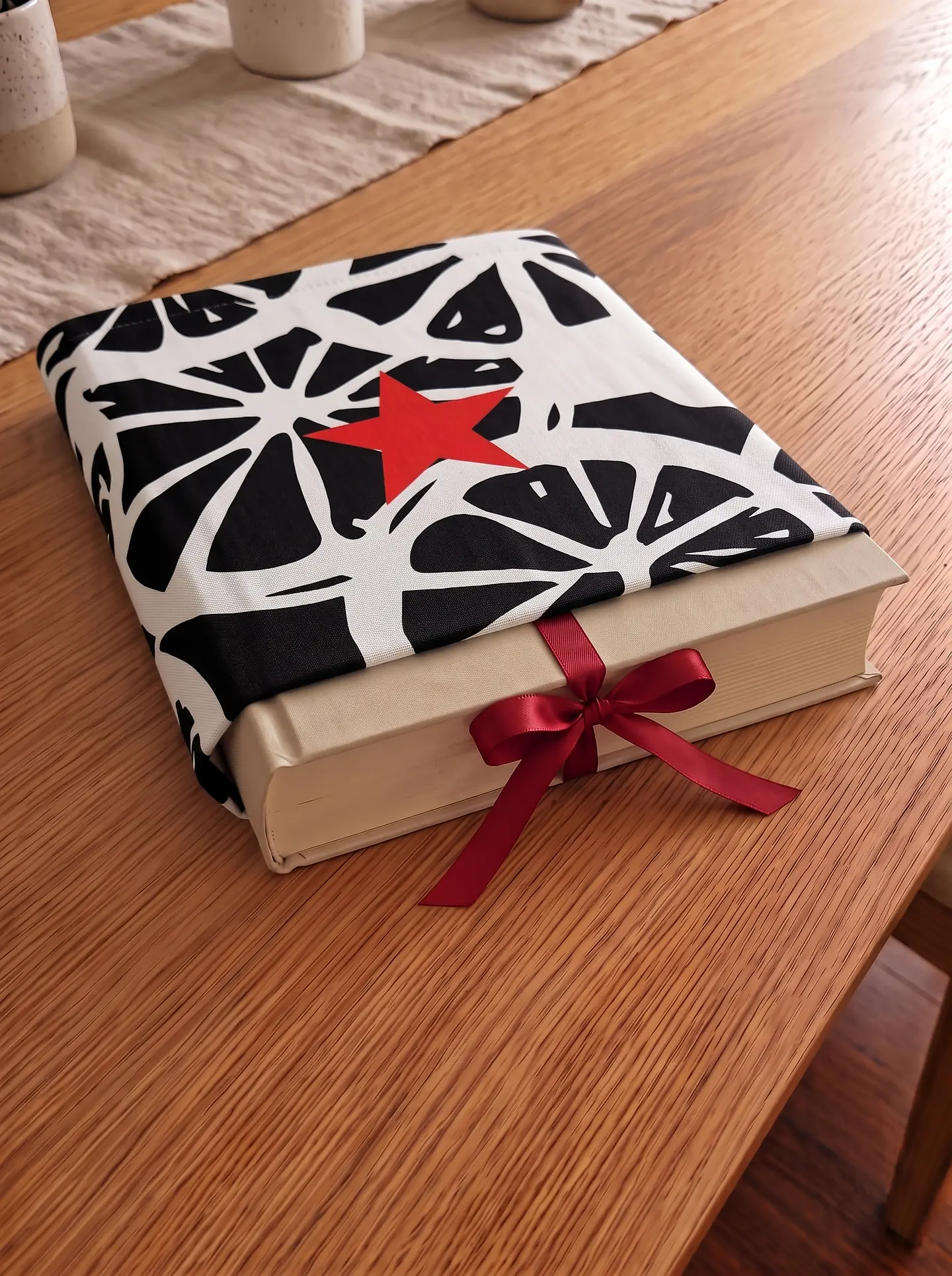 Bolsa livros e e-book | Frutas | Laranja | Preto e branco 1