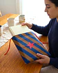 Bolsa livros e e-book | Riscas | Diagonais | Azul e castanho - Thumbnail 1
