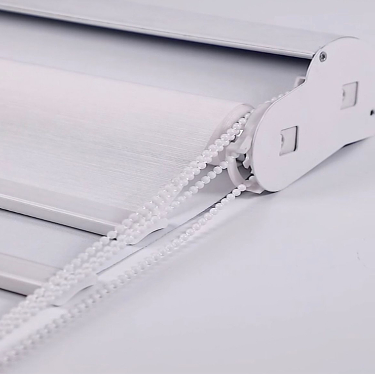 Cortina Roller Blackoutbeige100x240 3