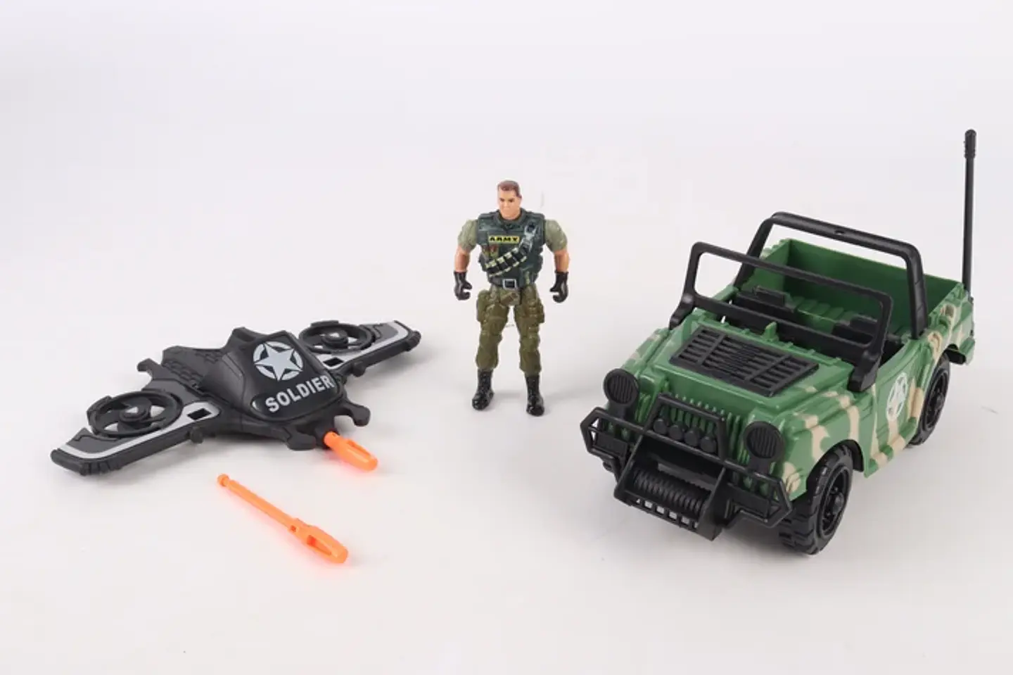 Auto Militar con Lanzaproyectiles 3