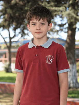 Polera piqué manga corta / Esc. MEC