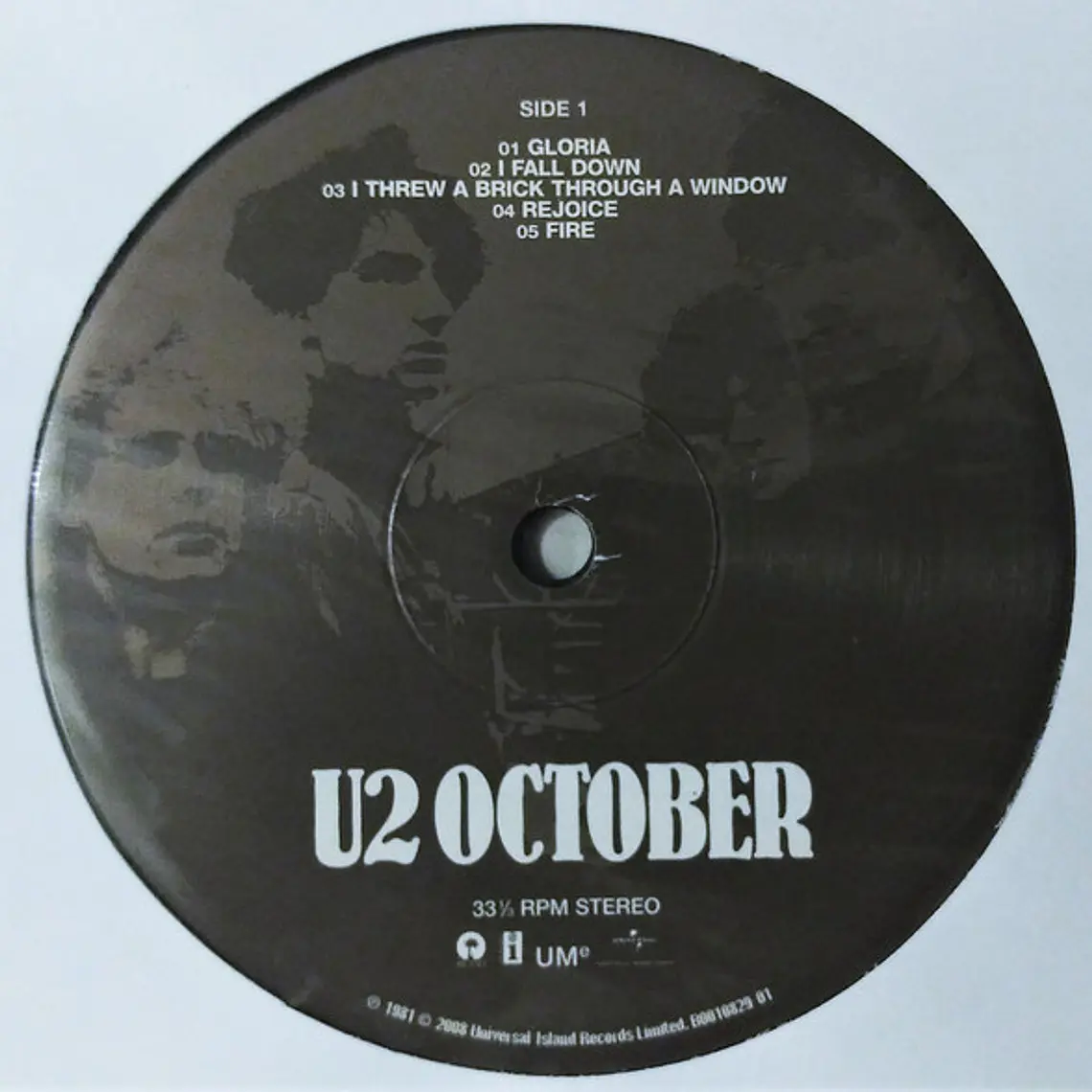 U2 – October   USADO COMO NUEVO RE 2008 5