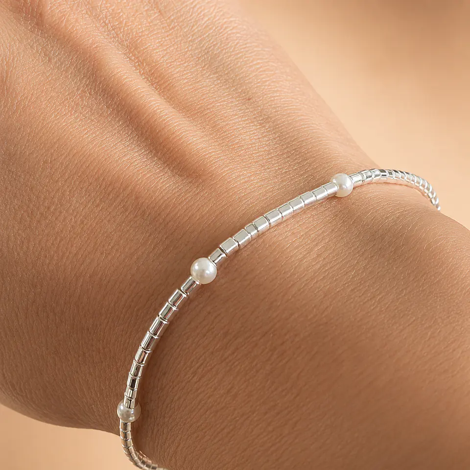 Pulsera Mostacillas y Perlas Plateada 2