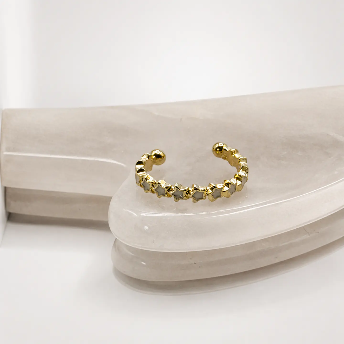 Anillo Estrellas Resina Bañado en Oro 2