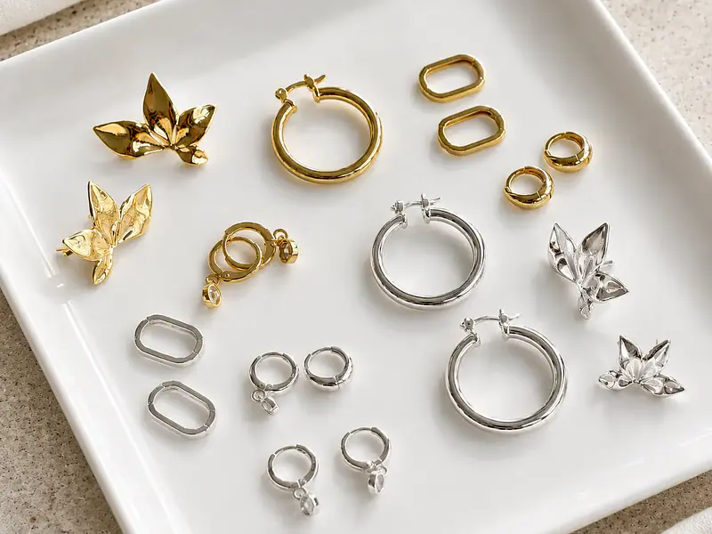Qué joya regalar a una mujer: guía para acertar según su estilo