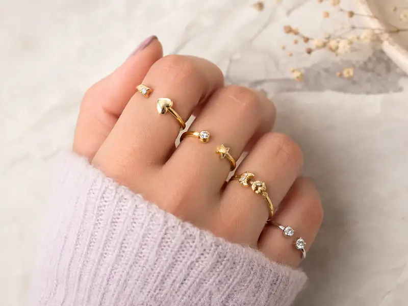 Anillos ajustables: cómo elegirlos, usarlos y regalarlos
