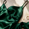 Qué joyas usar con un vestido verde: guía para combinarlo